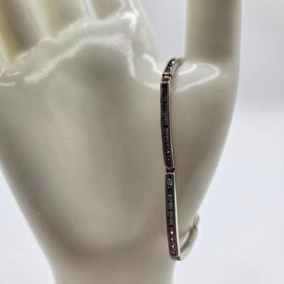 LOT 132: 925 Sterling Silver Bracelet with Rhinestones 7.6gtw