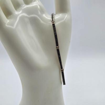 LOT 132: 925 Sterling Silver Bracelet with Rhinestones 7.6gtw