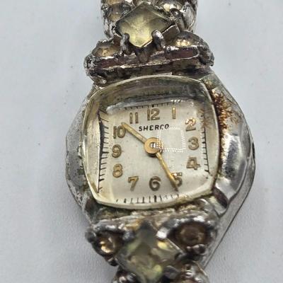LOT 135: Multiple Vintage Watches
