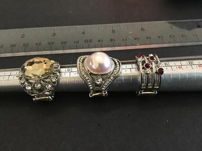 Adjustable Rings