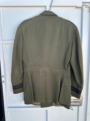 VINTAGE U.S. NAVY OFFICERS AVIATION GREEN JACKET