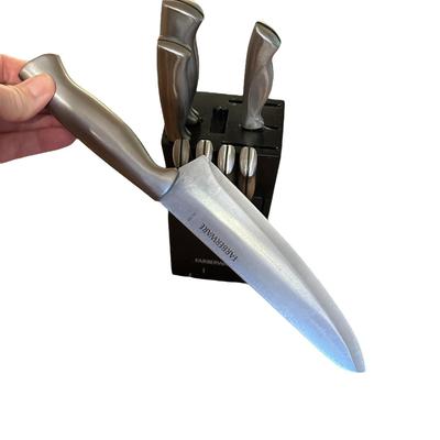 Sale Photo Thumbnail #1099: Farberware Knife Block with Knives (Not Full Set)
