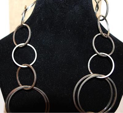 Medium & Large Silver Colored Circles NECKLACE with a Lobster Clasp 18" L