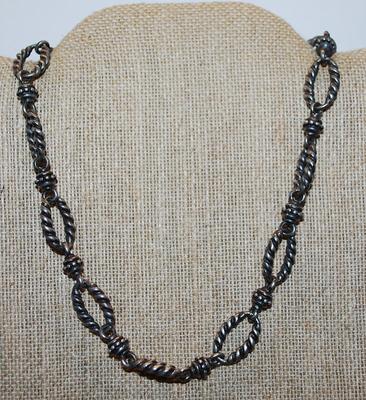 Twisted Gray Ovals Rings NECKLACE with Lobster Clasp 14" L