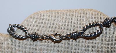 Twisted Gray Ovals Rings NECKLACE with Lobster Clasp 14" L