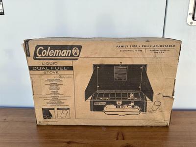 COLEMAN FAMILY SIZE 2-BURNER STOVE