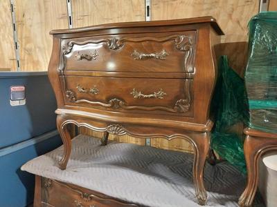WOODEN TWO DRAWER VINTAGE NIGHTSTAND/ENDTABLE