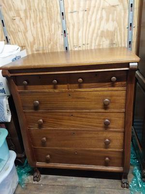 VINTAGE WOODEN SIX DRAWERCHEST OF DRAWER