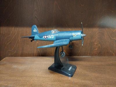 TWO MODEL PLANES ON STANDS