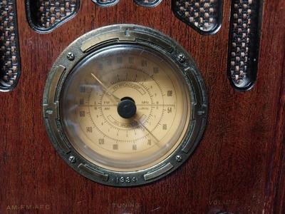 COLLECTORS EDITION RADIO BY THOMAS