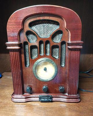 COLLECTORS EDITION RADIO BY THOMAS