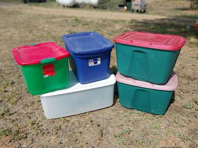FIVE STORAGE TOTES