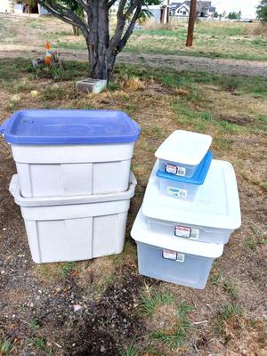 VARIETY SIZED STORAGE TOTES