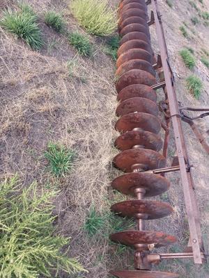 YARD IMPLIMENT