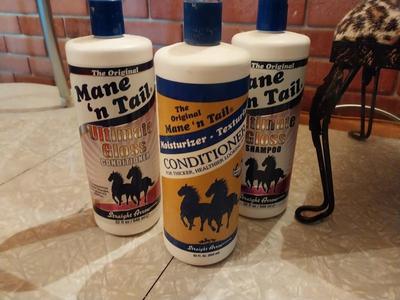 METAL STOOL-MANE AND TAIL PRODUCTS-COSMETIC MIRROR