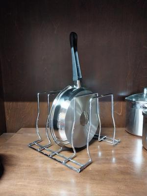 STAINLESS STEEL POTS WITH LIDS AND RACK