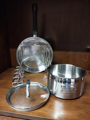 STAINLESS STEEL POTS WITH LIDS AND RACK