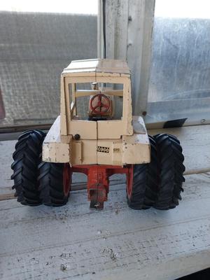 AGRI KING TRACTOR
