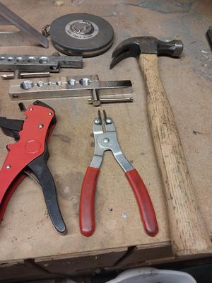 HAND TOOLS