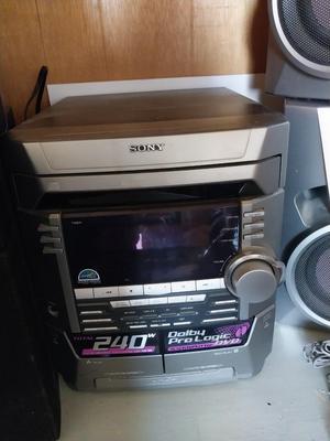 SONY PLAYER WITH SURROUND SOUND SPEAKERS