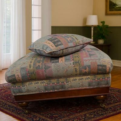 471 Vintage Upholstered DREXEL Storage Ottoman on Castors