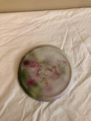 Sale Photo Thumbnail #111: Floral art plate