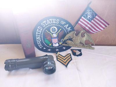 MILITARY FLASHLIGHT-BRASS EAGLE-PATCHES