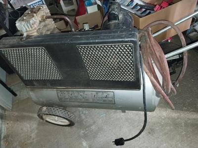 CAMPELL POWER PRO COMPRESSOR WITH HOSE