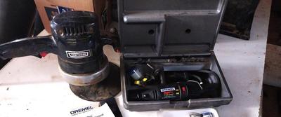 CRAFTSMAN ORBIT SANDER AND DREMEL