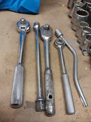 VARIETY OF SOCKETS AND SOCKET WRENCHES