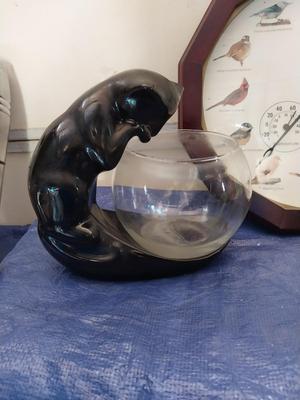 CERAMIC KITTY WITH FISHBOWL AND BIRD SOUND CLOCK