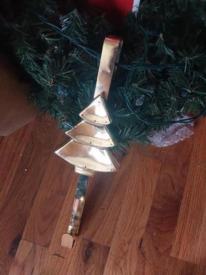 32" FIBER OPTIC TREE-WREATHES-BRASS HANGER