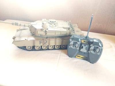 REMOTE CONTROL TANK-P38J LIGHTNING KIT-MILITARY CAP