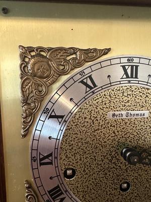 Vintage Seth Thomas Mantel Clock w/ Key