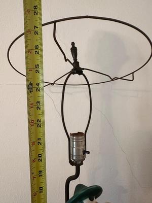 Vintage Figural Ceramic Lamp (See Details)