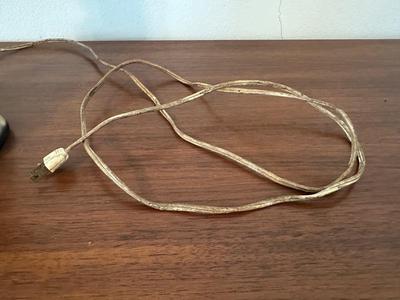 Vintage Figural Ceramic Lamp (See Details)