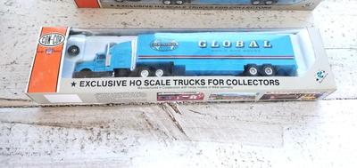 IN BOX HO SCALE TRUCK BY GLOBAL