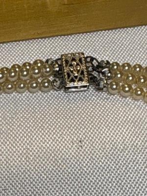 Sale Photo Thumbnail #47: Clasp indicates 10 K.