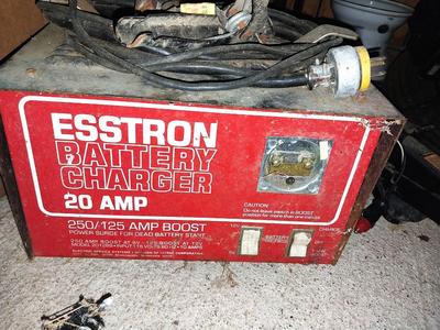 ESSTRON BATTERY CHARGER AND JUMPER CABLES