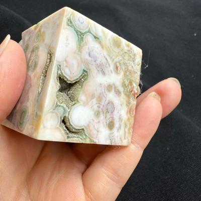 Carnelian, Agate, Jasper and More Cut Stones (B1-BM)