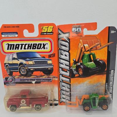 LOT 86: Matchbox Cars Including FedEx Truck and More