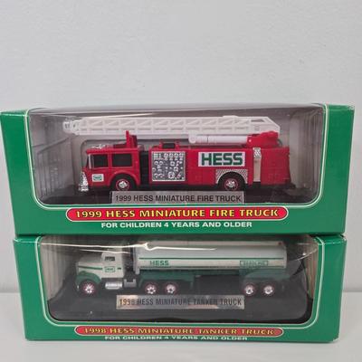 LOT 89: Various Miniature Hess Vehicles