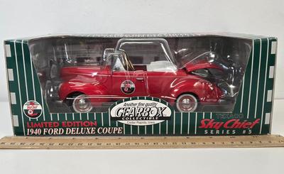 LOT 92: Texaco Sky Cheif Limited Edition Vehicles