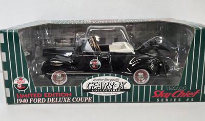 LOT 92: Texaco Sky Cheif Limited Edition Vehicles