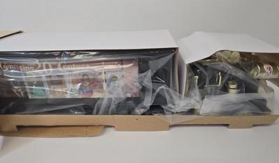 LOT 98: Texaco Trucks NIB