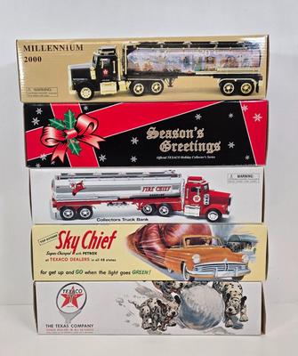 LOT 161: Texaco Trucks and Sky Chief Truck Bank/ NIB
