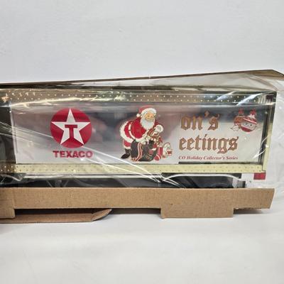 LOT 161: Texaco Trucks and Sky Chief Truck Bank/ NIB