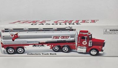 LOT 161: Texaco Trucks and Sky Chief Truck Bank/ NIB