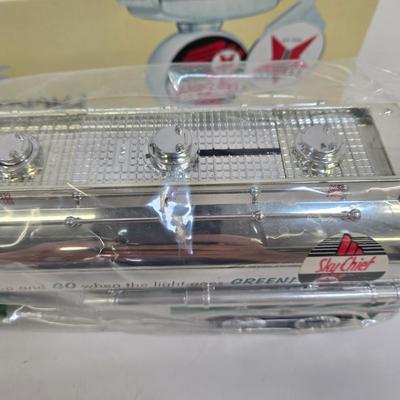 LOT 161: Texaco Trucks and Sky Chief Truck Bank/ NIB