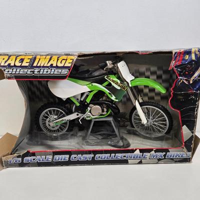 LOT 162: Multiple Motorcycles Including HotWheels, Road Champs, and More
